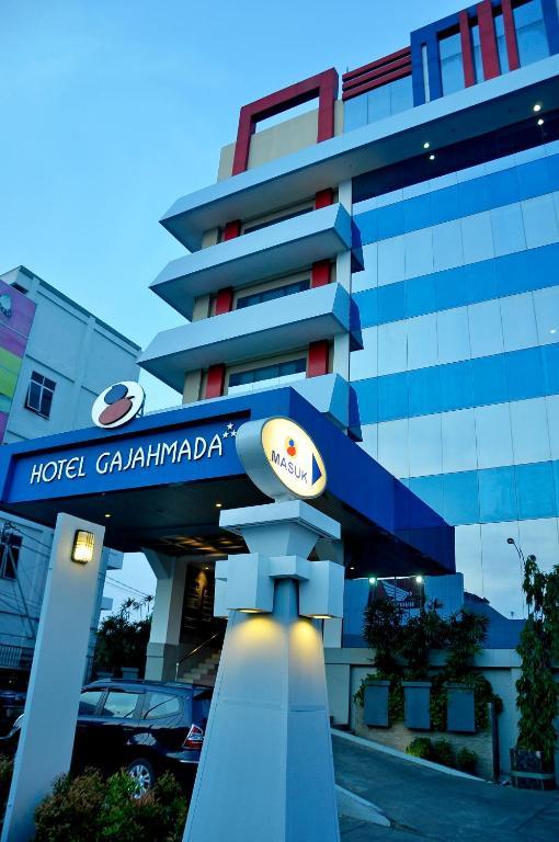 Hotel Gajahmada Pontianak Exterior foto